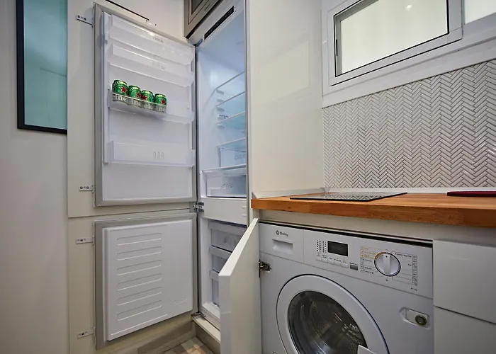 Flamingo بلايا ديل إنغلز